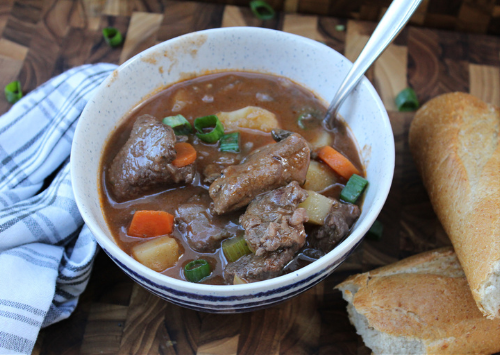 how to cut onions for beef stew